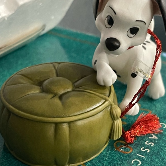 Walt Disney classic collection 101 dalmatians Lucky ornament - Picture 5 of 5
